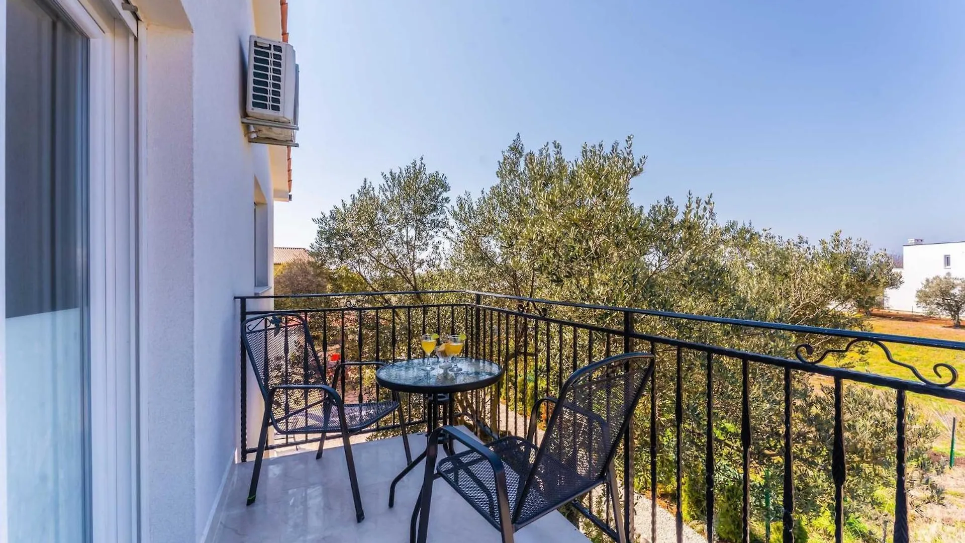 Holiday home Villa Sunshine - Private Heated Pool & Sport Fields Galizana Croatia